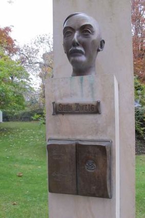 The Stefan Zweig statue in the Luxembourg Garden, Paris.