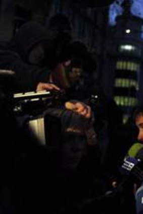 John Pilger speaks to the media outside the City of Westminster Magistrates Court after Assange was granted bail.
