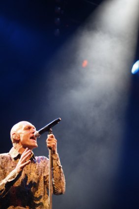 Peter Garrett, Environment Minister and lead singer of Midnight Oil, performs during the bushfire appeal.