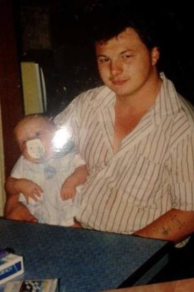 Wayne ''Mousey'' Perry in 1989, aged 18, with his son Brad.