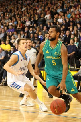 Patty Mills will play for the Boomers in Canberra.