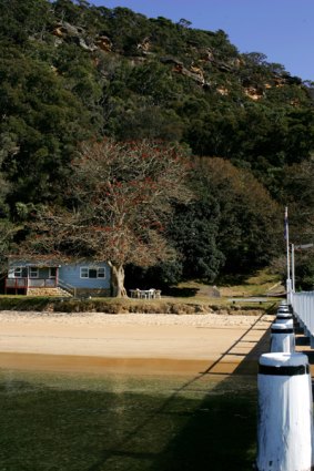 Currawong ... a workers cottage on Pittwater.