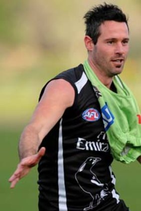 Collingwood's Alan Didak has been selected for the game against West Coast.