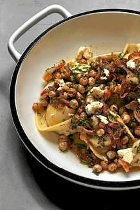 Tortellini with prawn, fried chickpea and feta.