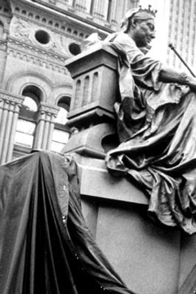Unveiled &#8230; the QVB's Queen Victoria statue in 1987.