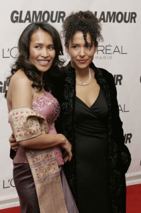 Somaly Mam (left) receiving an award for her work at the 17th Annual Glamour Women of the Year awards at Carnegie Hall in New York in 2006.