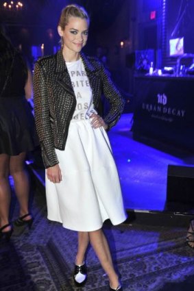 Stunning: Jaime King in her fabulously flat pointy, brothel creepers.