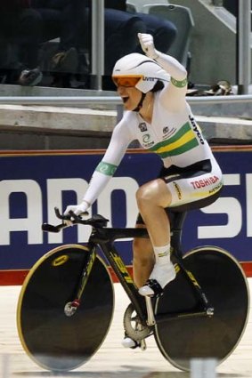 Meares sets a world pace in the 500 time trial.