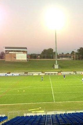 Training session &#8230; the Bulldogs at Belmore Sports Ground.