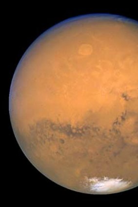 Life on Mars? New evidence suggests the origins of life on Earth began on Mars.