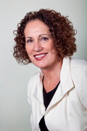 Dr Helen Szoke