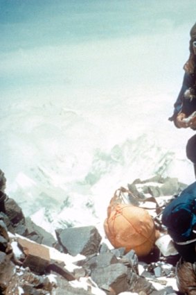 Edmund Hillary and Tenzing Norgay reach the summit. 