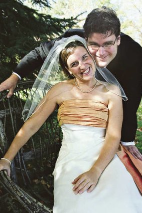 Happy together … Shannon Moroney and Jason Staples on their wedding day in October 2005.