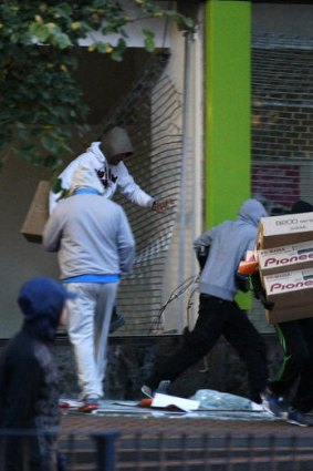 Looters in Birmingham.