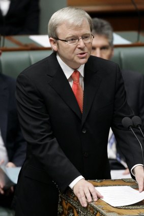Kevin Rudd delivers the apology in 2008.