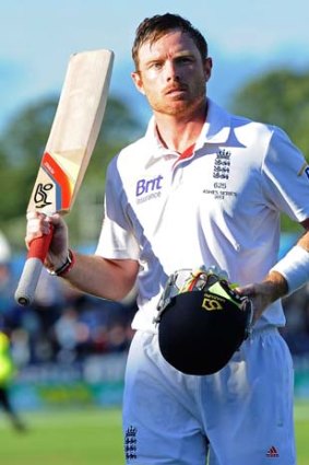 England's Ian Bell acknowledges the applause of the crowd.