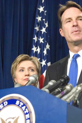 Standing out: Indiana senator Evan Bayh with Hillary Clinton, whom he supported for the Democratic Party's presidential nomination.