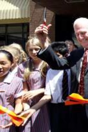 Education Minister Martin Dixon opens Auburn High School on January 31, as Ted Baillieu (back, right) watches.