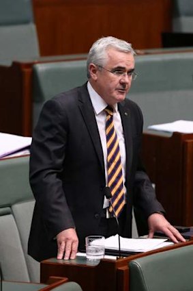 Andrew Wilkie seeks to suspend question time to admonish Senator Stephen Conroy.