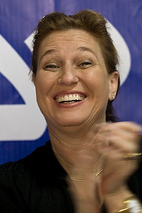 Potential winners may be grinners, but an observer says Tzipi Livni's smile is forced.