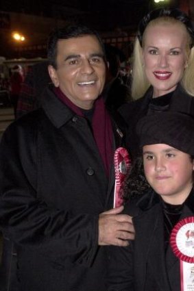 Radio legend Casey Kasem with his wife Jean and daughter Liberty, November 26, 2000.