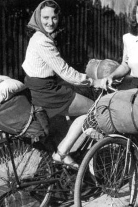 On the road ... Wendy Law, left, and Shirley Duncan, who cycled around Australia in the 1940s.