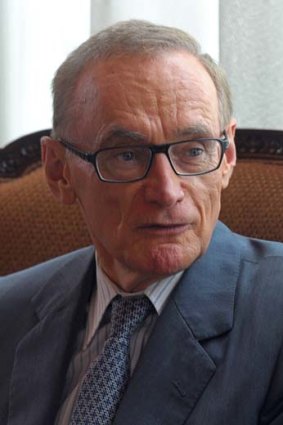 Push for personal responsibility ... Foreign Minister Bob Carr.