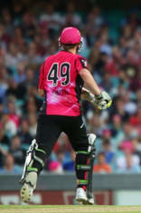 Tim Paine of the Hurricanes appeals during the Big Bash League match against the Sydney Sixers.