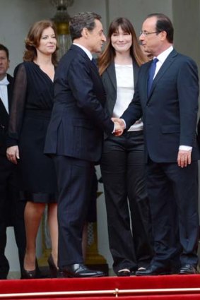 Change afoot &#8230; Nicolas Sarkozy and Francois Hollande.