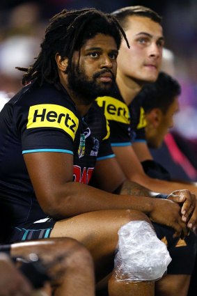 Jamal Idris ices his knee on the sidelines after being injured in Saturday evening's game against Manly.