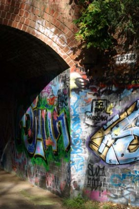 Graffiti vandals could be jailed for up to seven years under proposed new Queensland legislation.