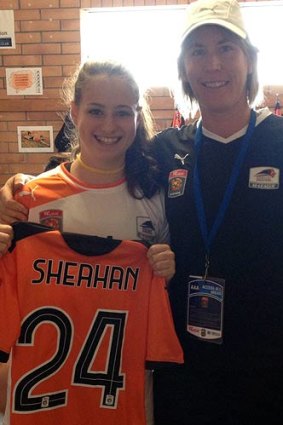 Hayley Sheahan with Brisbane Roar assistant coach Melissa Andreatta.
