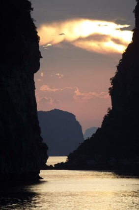 Sunset comes in many different shades at Halong Bay.