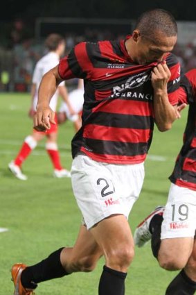 Keen to re-sign &#8230; Wanderers marquee player Shinji Ono during the game against Melbourne Heart at Parramatta Stadium on Saturday.