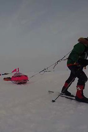 Geoff Wilson crossing Antarctica alone