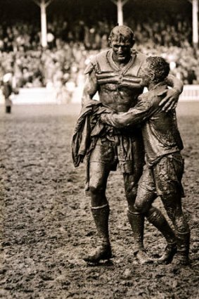 Mud brothers: the shot of Provan and Summons.
