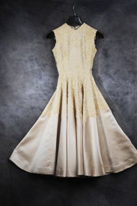 Grace Kelly's beige lace dress from 1955.
