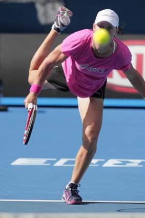 Keeping her eye on the ball ... Samantha Stosur.