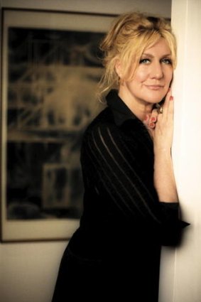 Local talent ... Renee Geyer performs at the Kings Cross Festival.