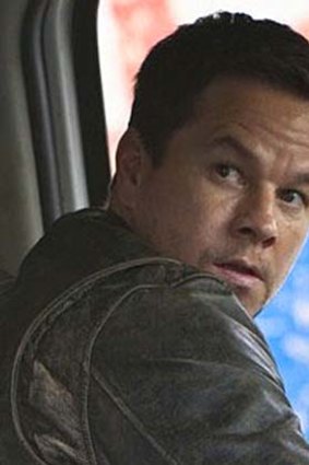 Rescue attempt ... Mark Wahlberg.