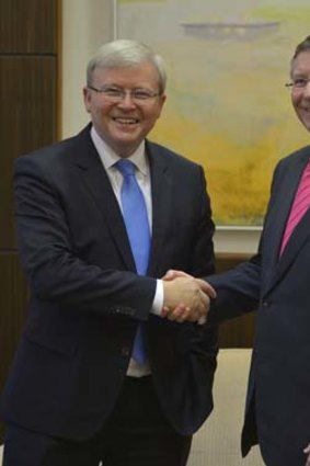 Prime Minister Kevin Rudd and Victorian Premier Denis Napthine.