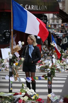 Memorials at Le Carillon bar and Le Petite Cambodge restaurant in Paris on Thursday.