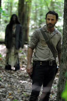 It's clear almost from the start that bad things are going to happen in the season finale of <i>The Walking Dead</i>.
