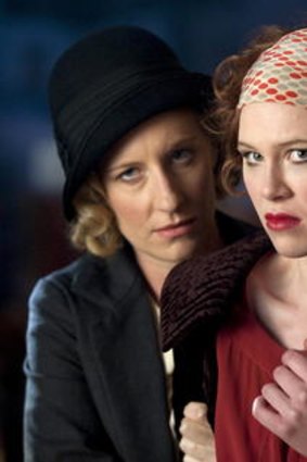 <i>Underbelly: Razor</i>'s Lucy Wigmore and the break-out star Anna McGahan.