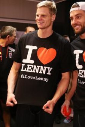 Nick Riewoldt and Sam Fisher wear special T-shirts as a tribute to Lenny Hayes on Tuesday.