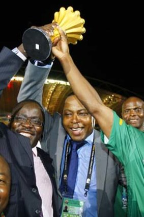 Zambia's captain Christopher Katongo, right, and the president of the Zambian Football Association, Kalusha Bwalya.