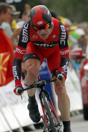 Cadel Evans crosses the finish line after the time trial between Bonneval and Chartres.