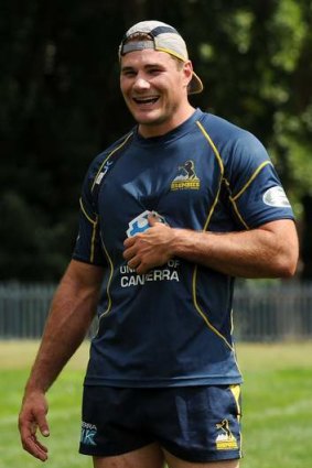 Brumbies captain Ben Mowen will forego alcohol this season in an attempt to lead the ACT to a Super Rugby title.