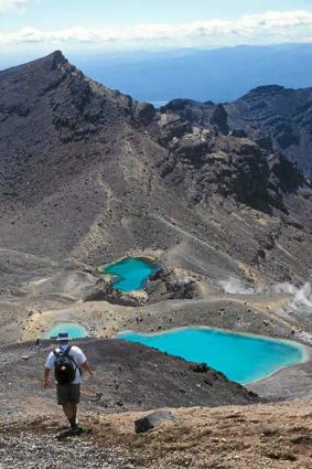 Emerald Lakes at the Tongariro Crossing, New Zealand.