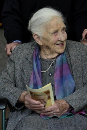 Dame Elisabeth at the age of 100 in June 2009.